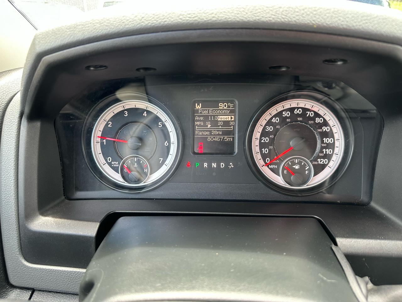 RAM 1500 Classic Tradesman Crew Cab SWB 4WD 2022
