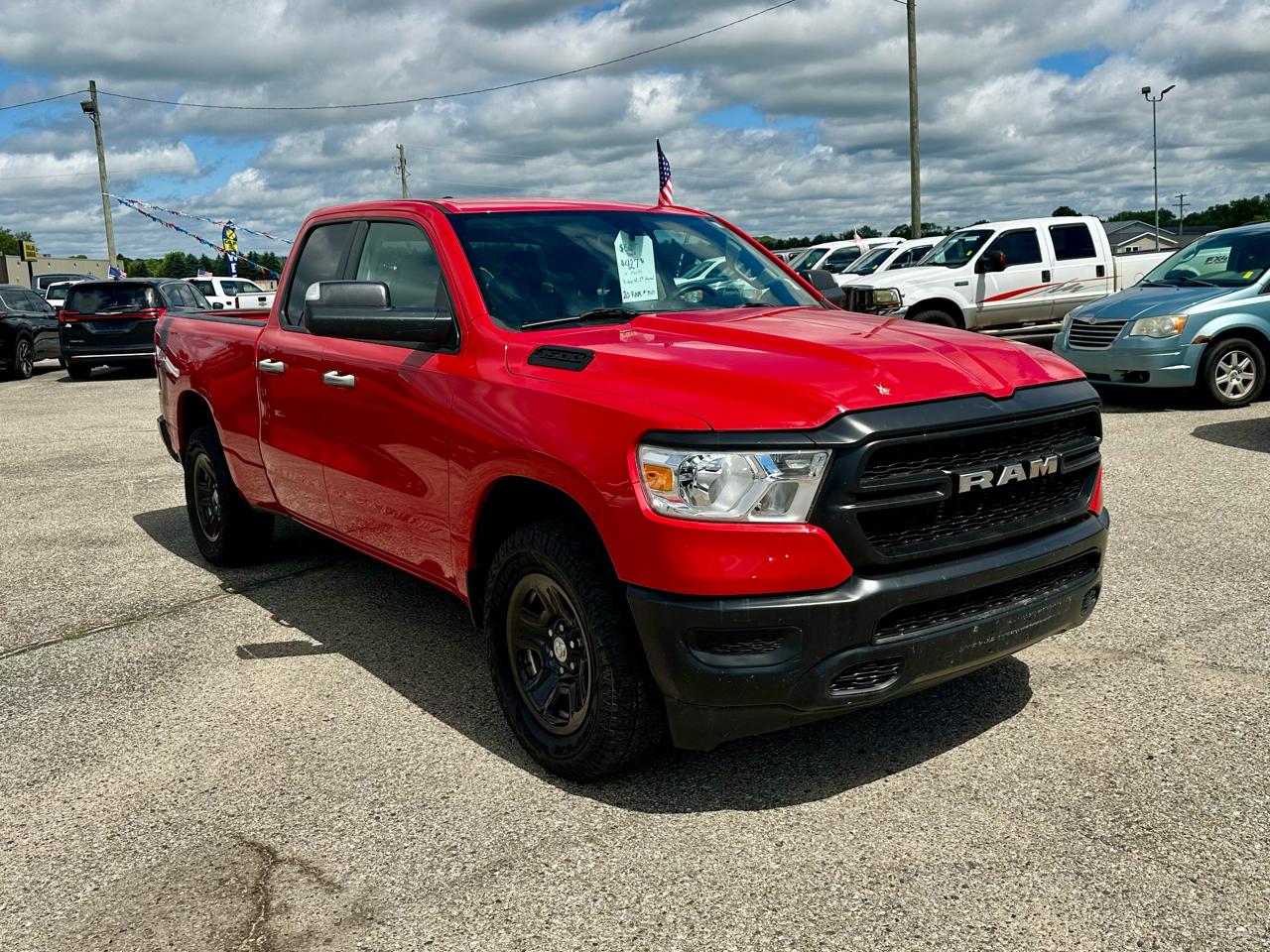 RAM 1500 Tradesman Quad Cab 4WD 2020