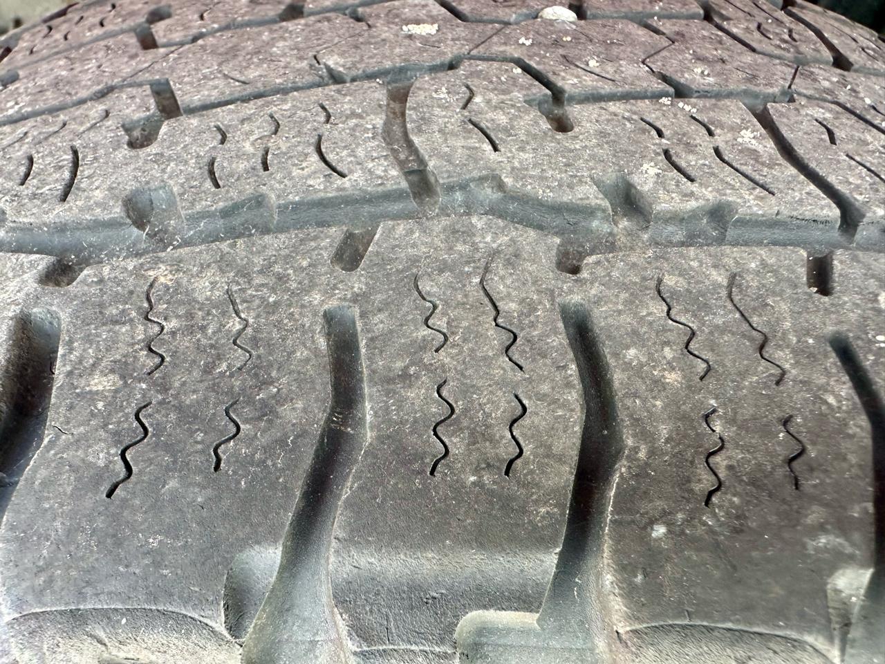 RAM 1500 Tradesman Quad Cab 4WD 2020
