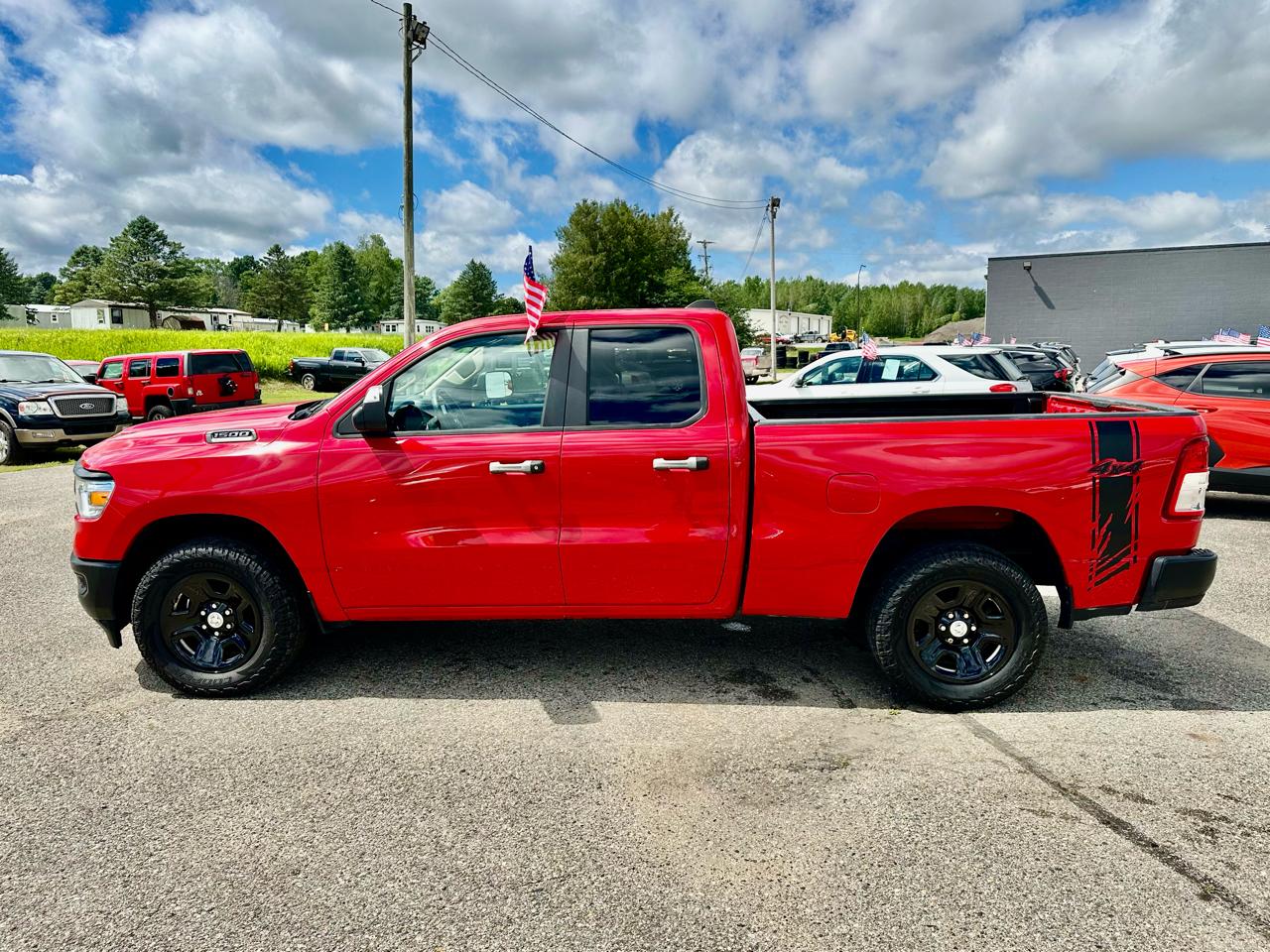 RAM 1500 Tradesman Quad Cab 4WD 2020