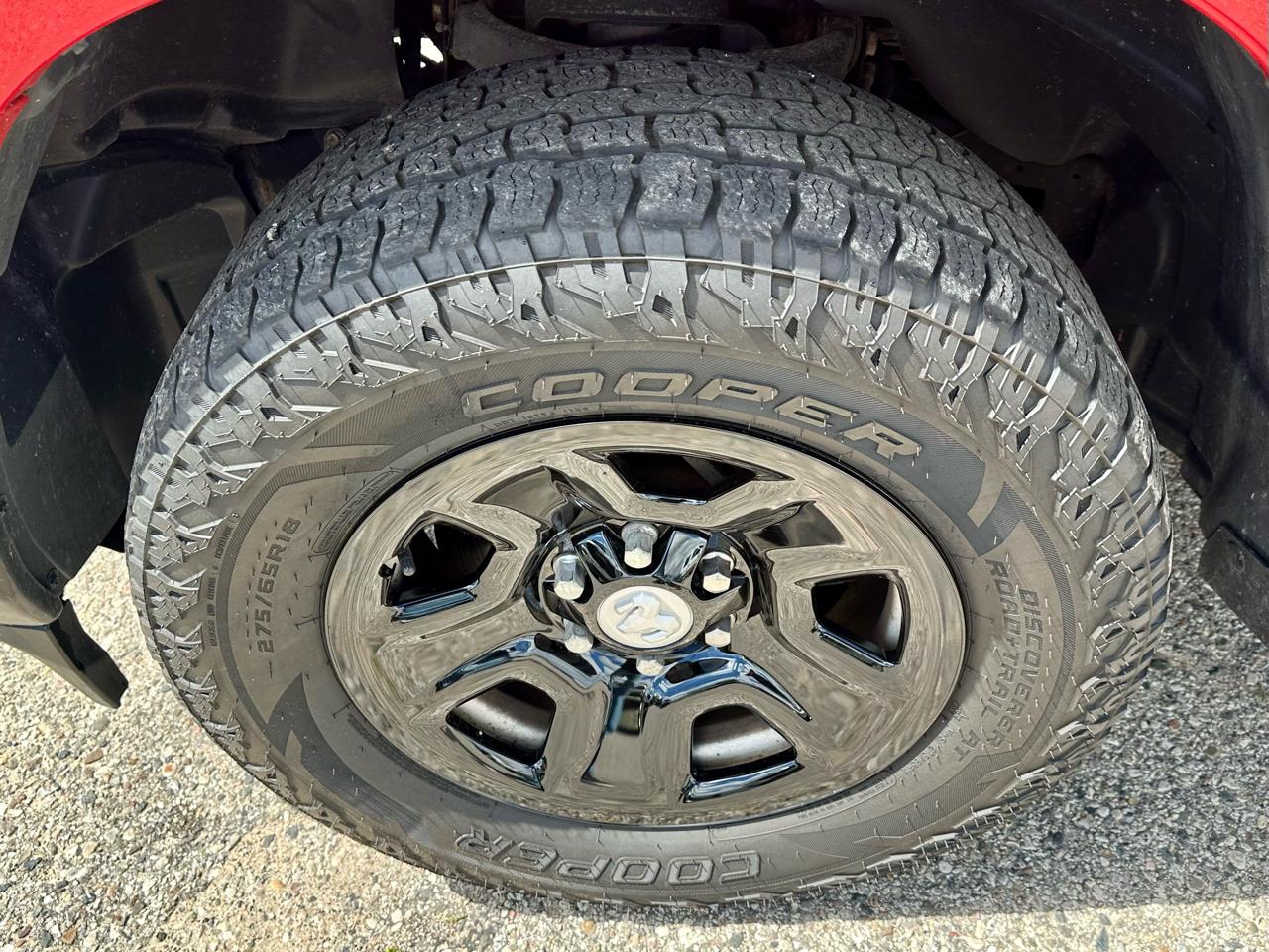 RAM 1500 Tradesman Quad Cab 4WD 2020