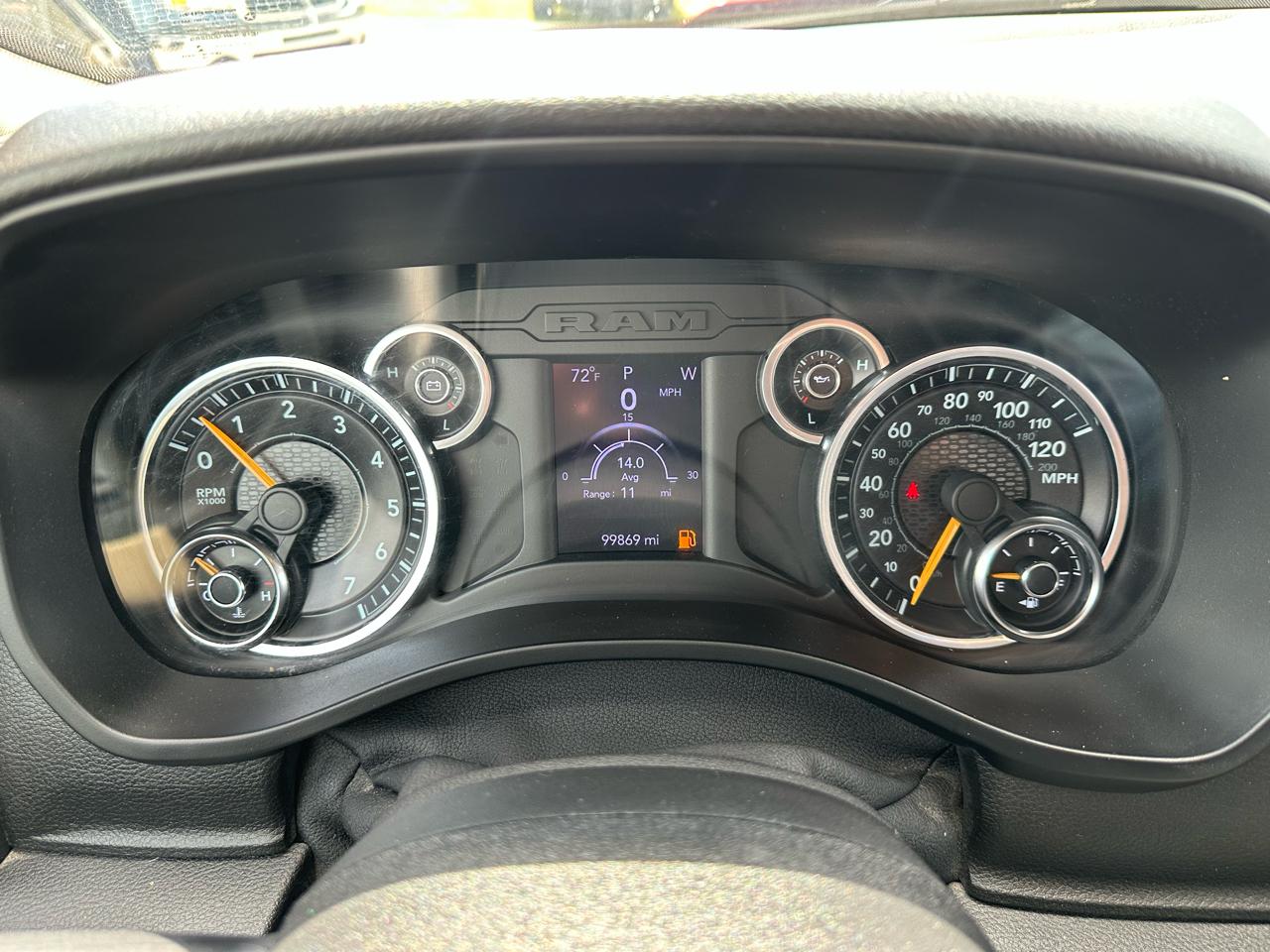 RAM 1500 Tradesman Quad Cab 4WD 2020