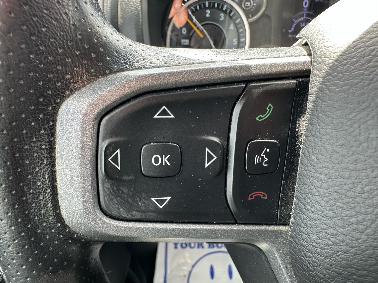 RAM 1500 Tradesman Quad Cab 4WD 2020