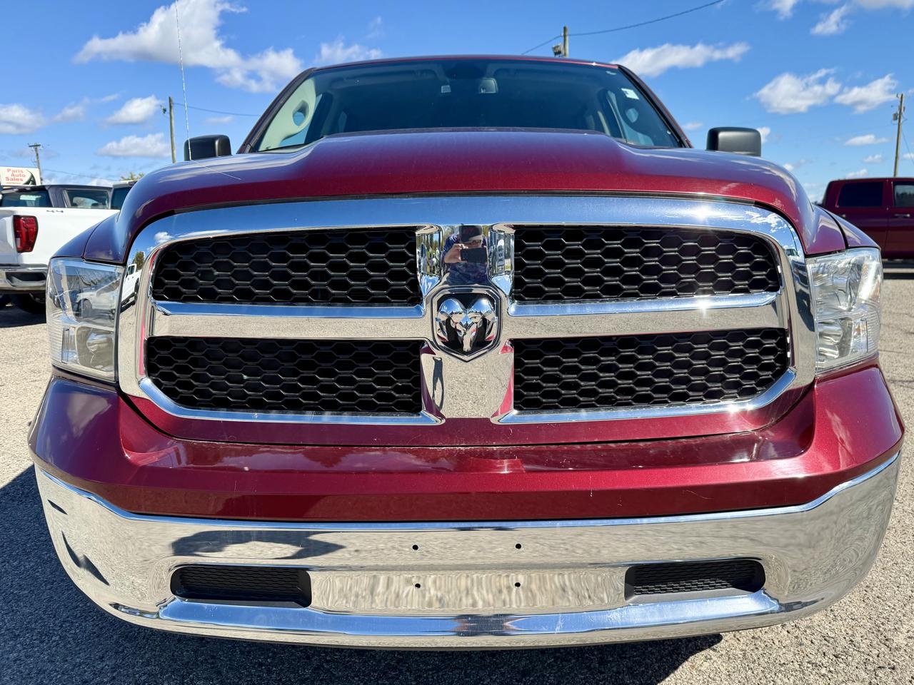 RAM 1500 Classic Warlock 4x4 Crew Cab 5'7" Box 2023