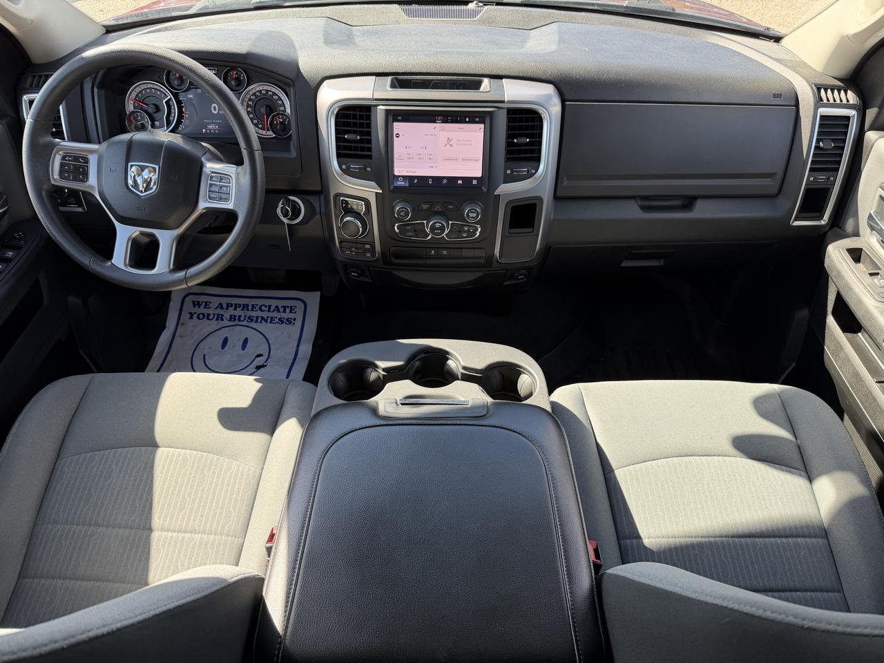 RAM 1500 Classic Warlock 4x4 Crew Cab 5'7" Box 2023