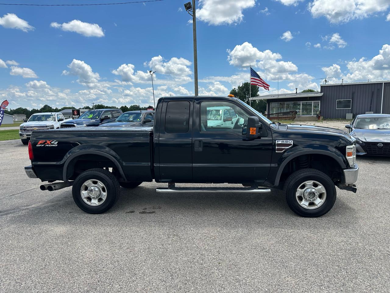 Ford F-250 SD XL SuperCab 4WD 2010