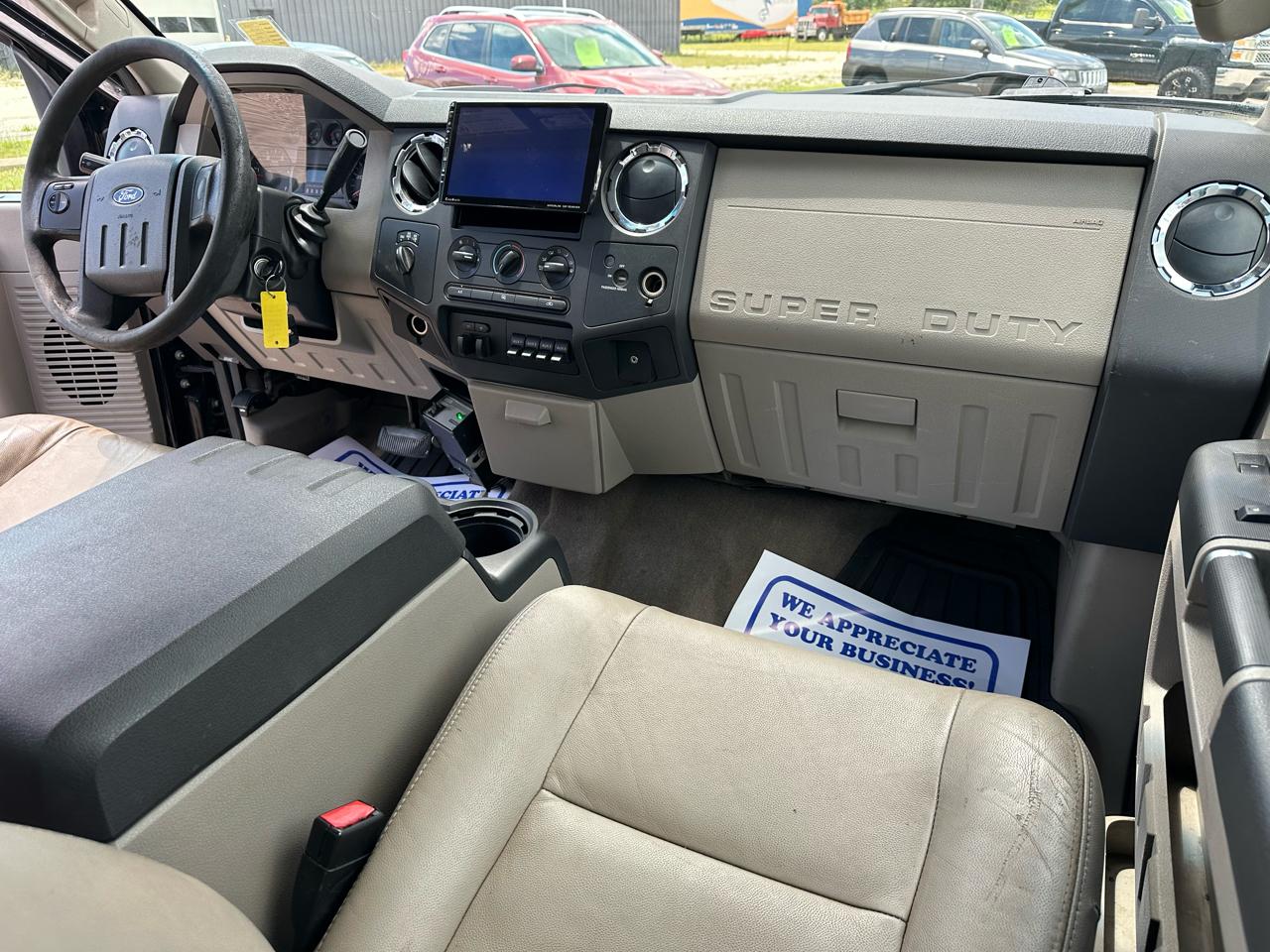 Ford F-250 SD XL SuperCab 4WD 2010