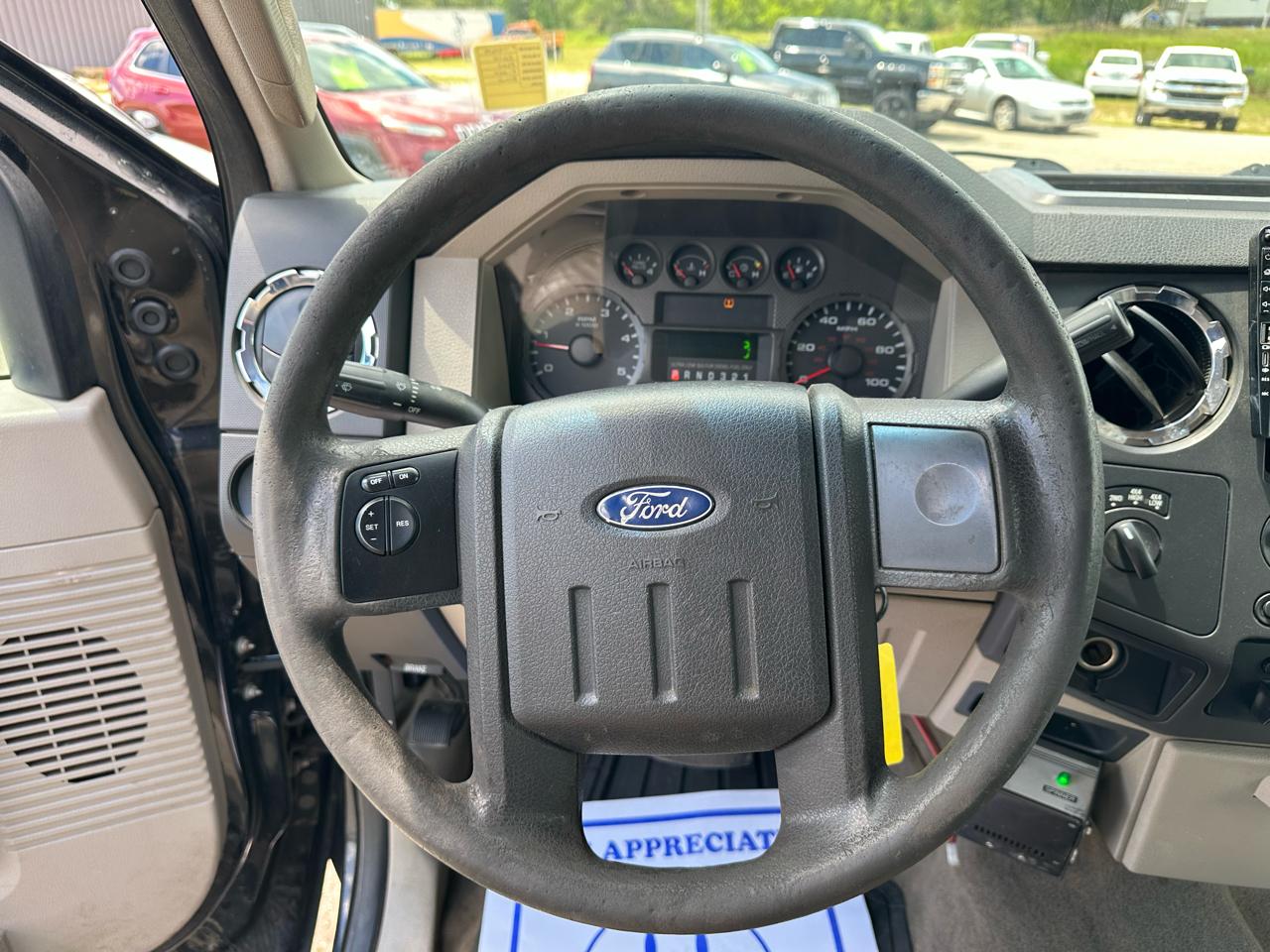 Ford F-250 SD XL SuperCab 4WD 2010