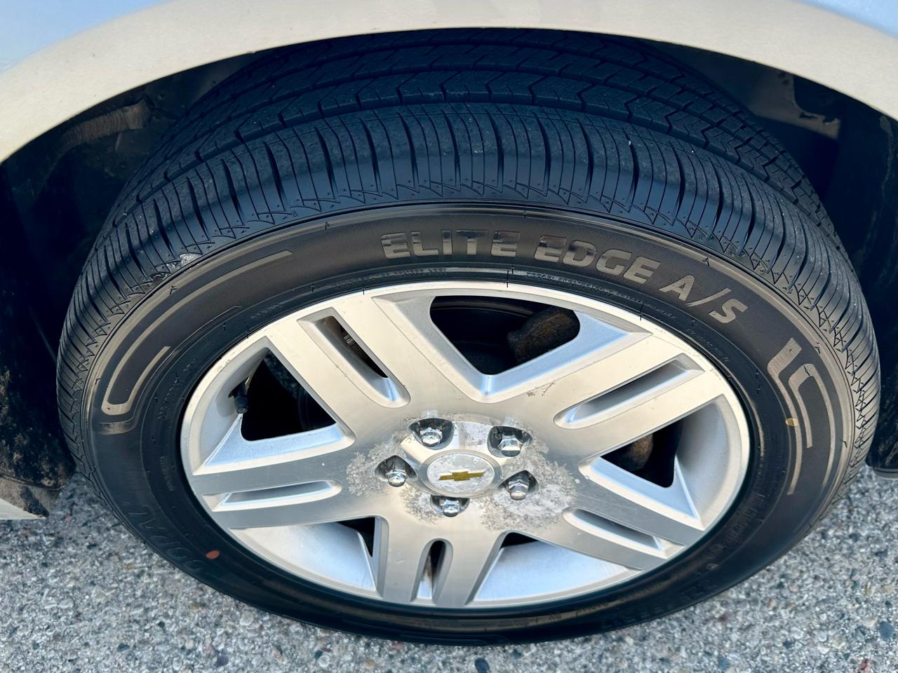 Chevrolet Impala LS 2012