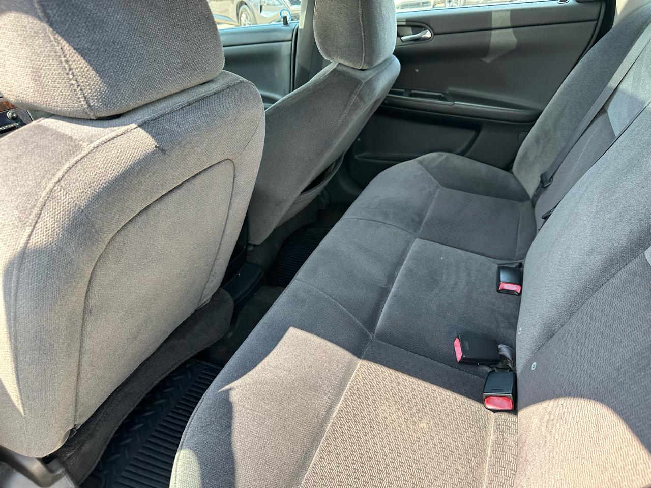 Chevrolet Impala LS 2012