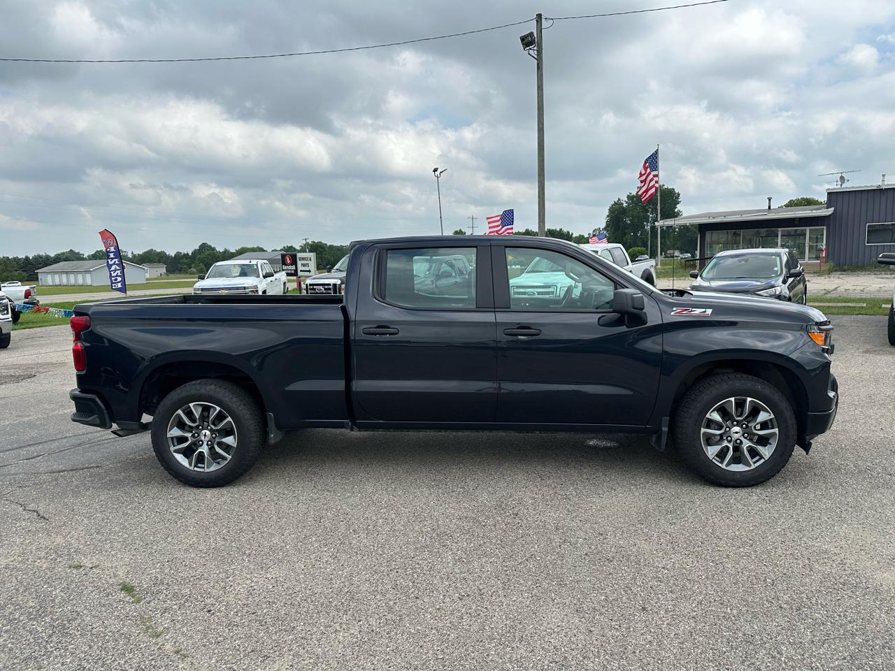 Chevrolet Silverado 1500 RST Crew Cab 2WD 2024