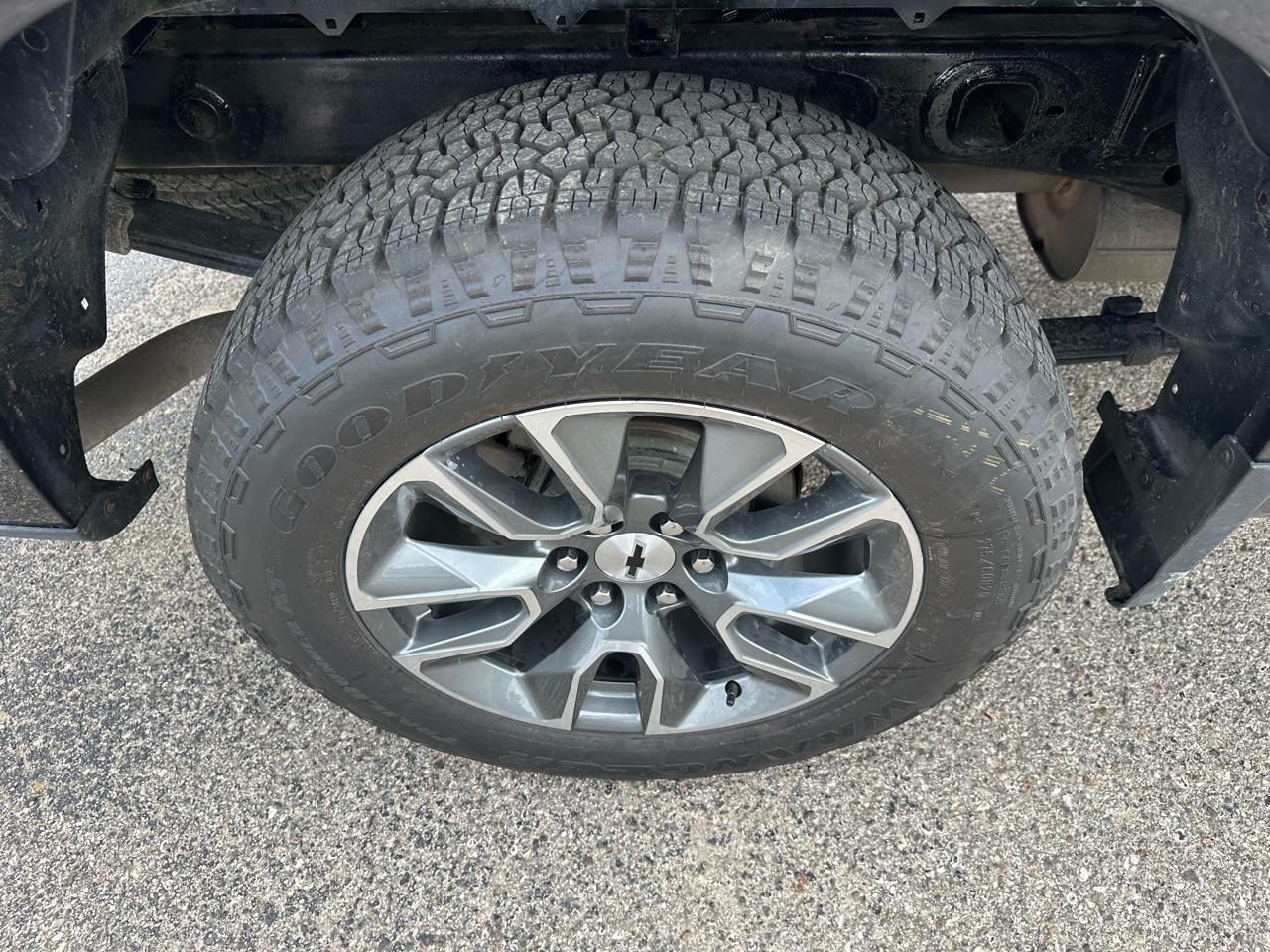 Chevrolet Silverado 1500 RST Crew Cab 2WD 2024