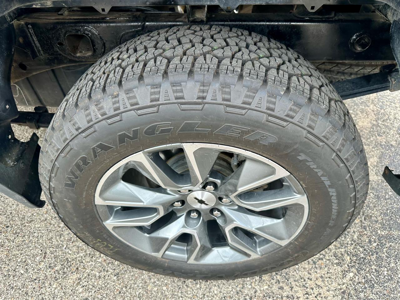 Chevrolet Silverado 1500 RST Crew Cab 2WD 2024