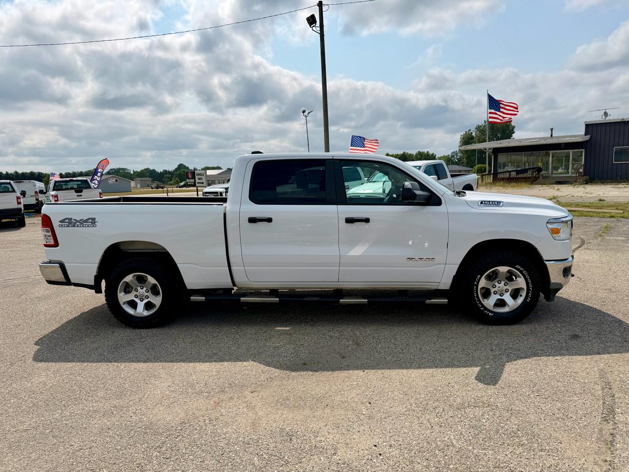 RAM 1500 Tradesman Crew Cab LWB 4WD 2019