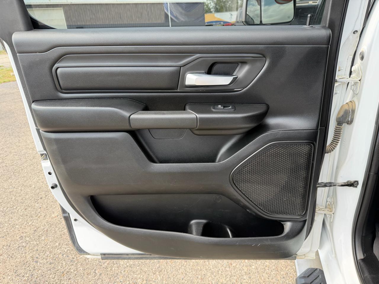 RAM 1500 Tradesman Crew Cab LWB 4WD 2019
