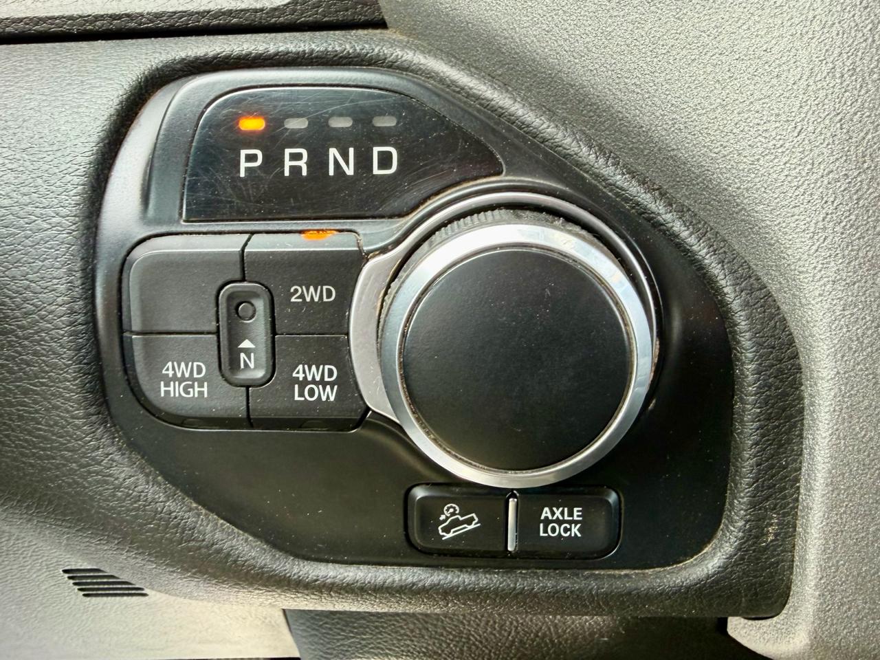 RAM 1500 Tradesman Crew Cab LWB 4WD 2019