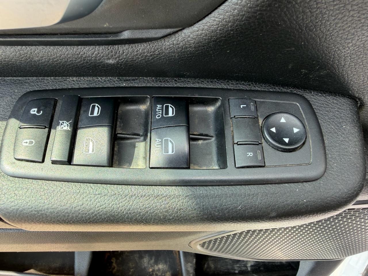 RAM 1500 Tradesman Crew Cab LWB 4WD 2019