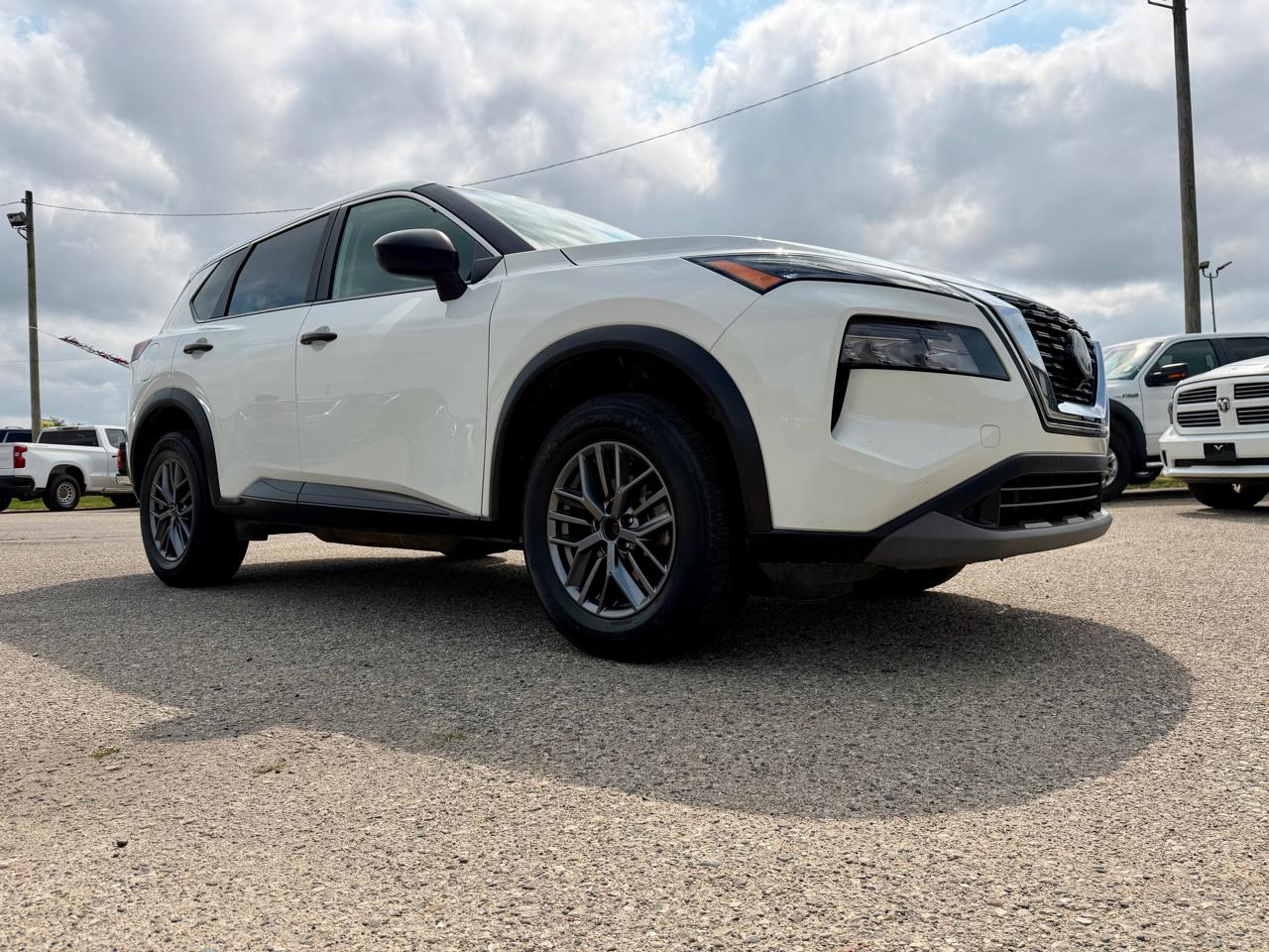 Nissan Rogue S AWD 2023