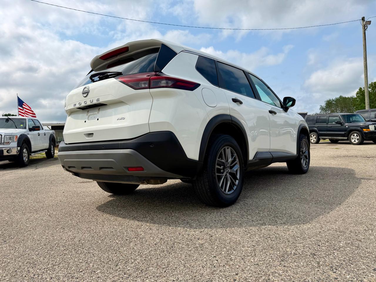 Nissan Rogue S AWD 2023