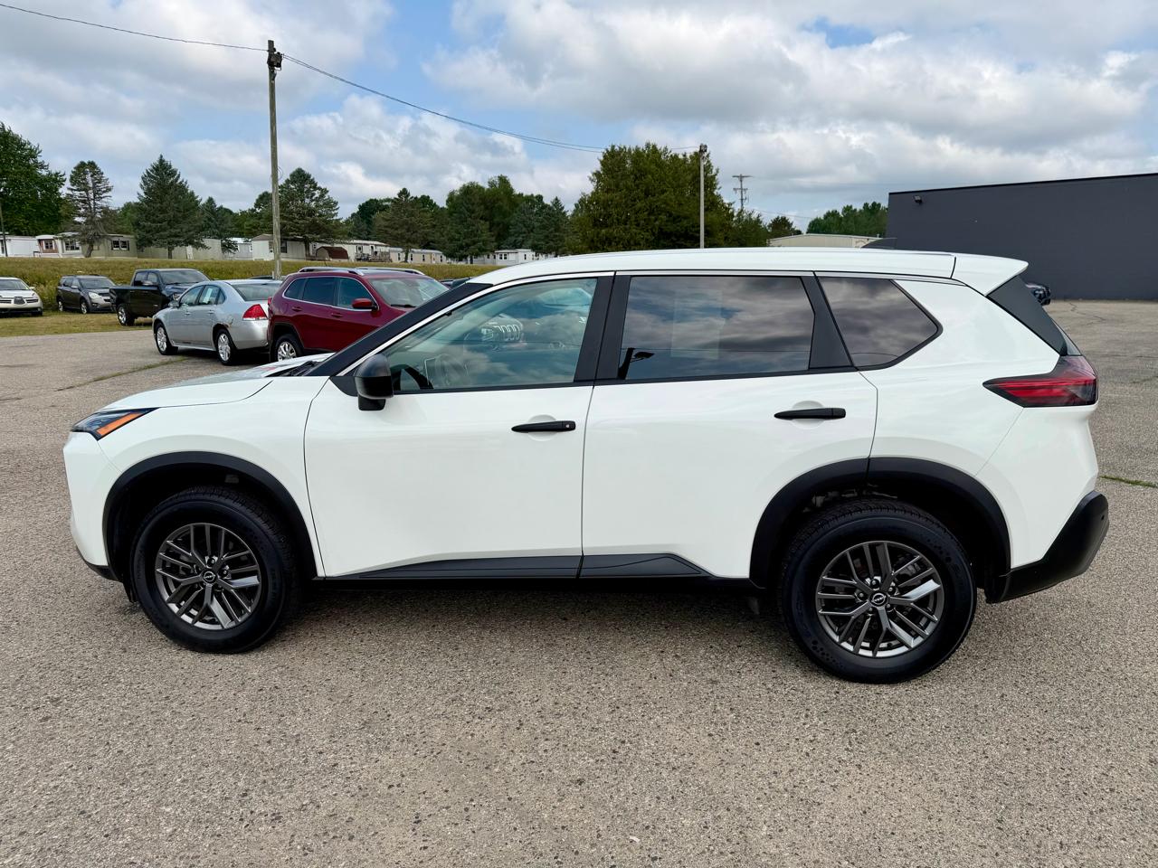 Nissan Rogue S AWD 2023