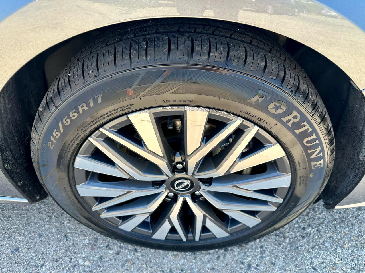 Nissan Altima 2.5 SV 2023