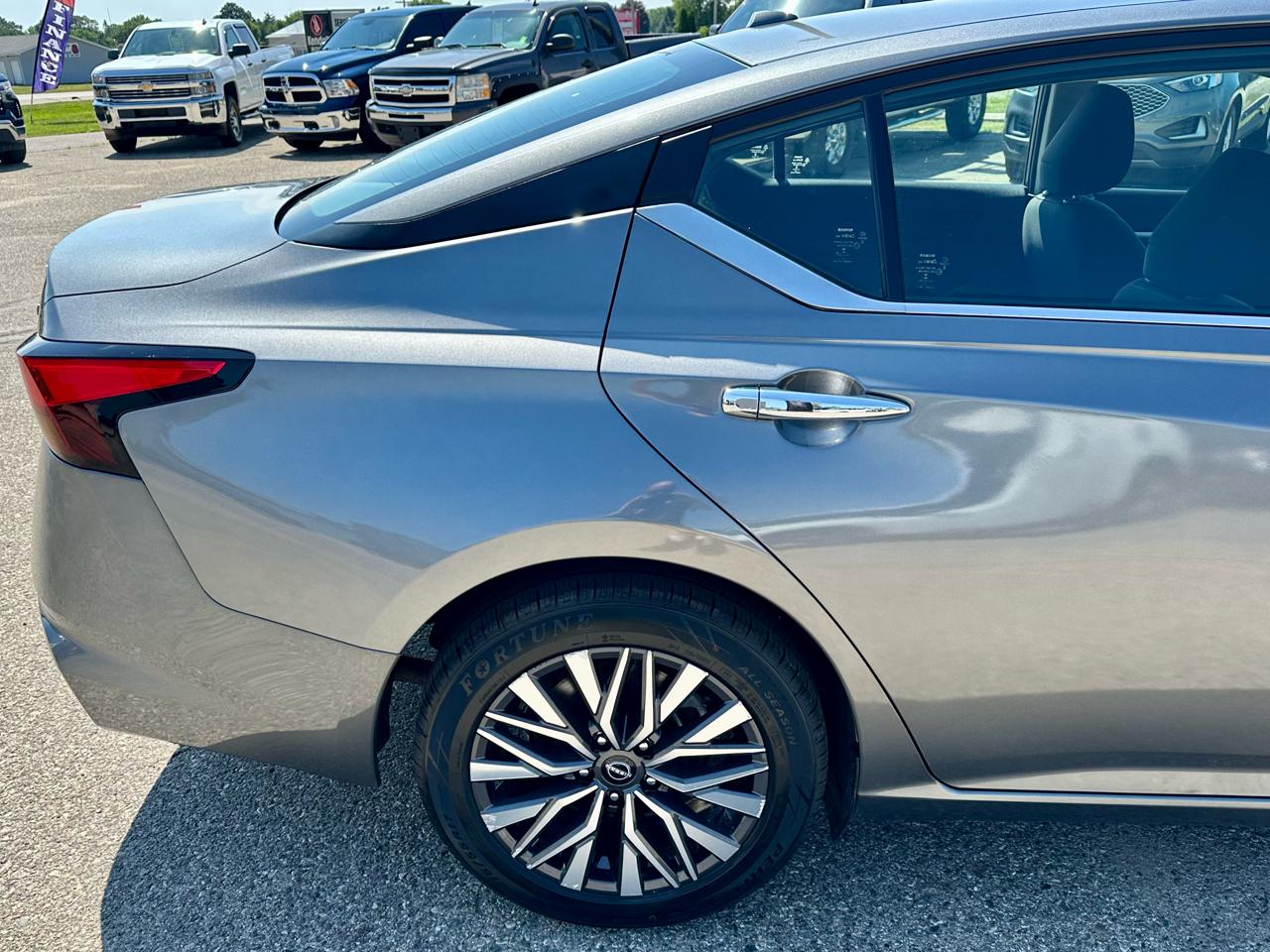 Nissan Altima 2.5 SV 2023