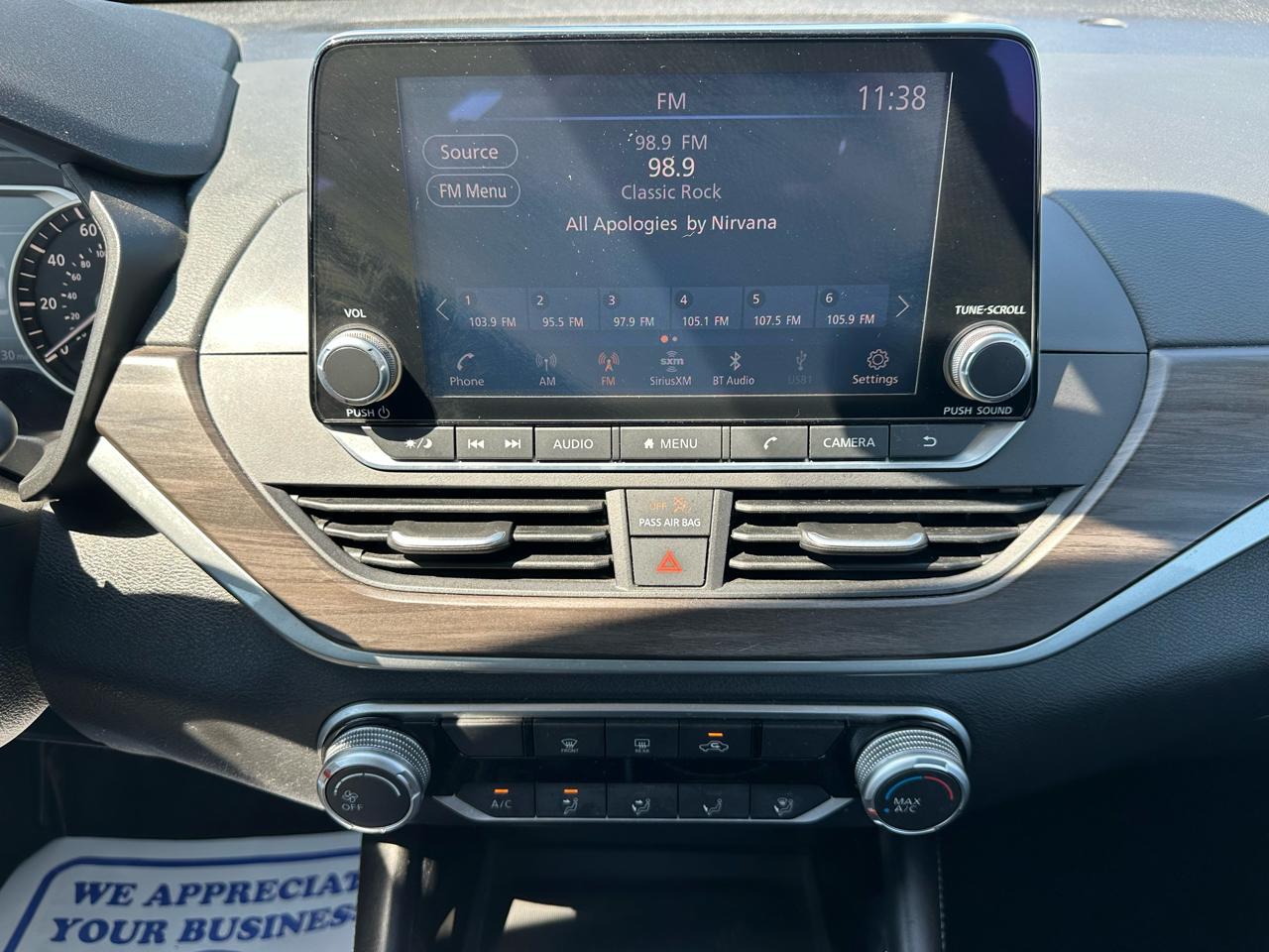 Nissan Altima 2.5 SV 2023