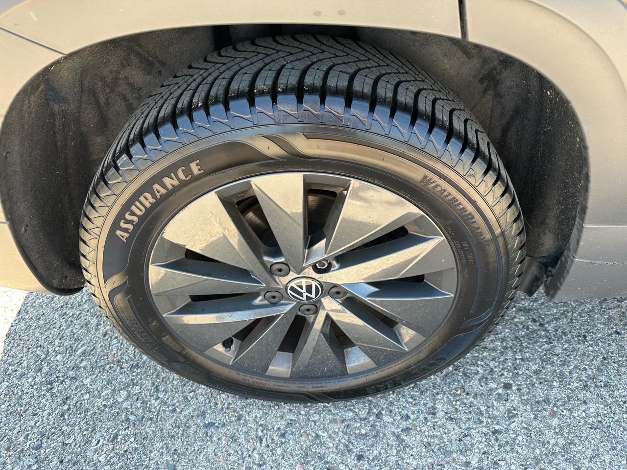 Volkswagen Taos S 4MOTION 2022