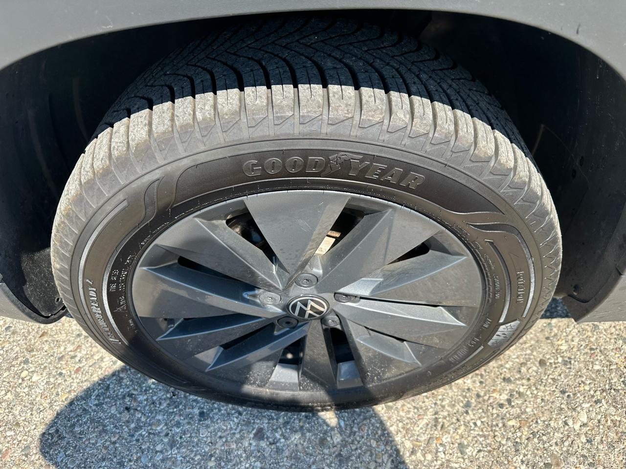 Volkswagen Taos S 4MOTION 2022