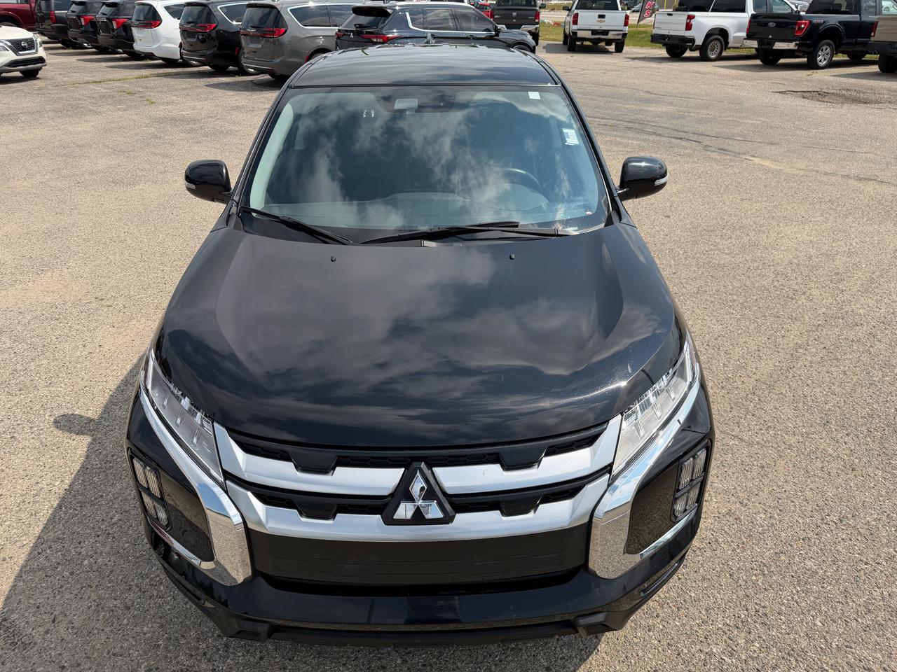 Mitsubishi Outlander Sport 2.0 ES 4WD 2024