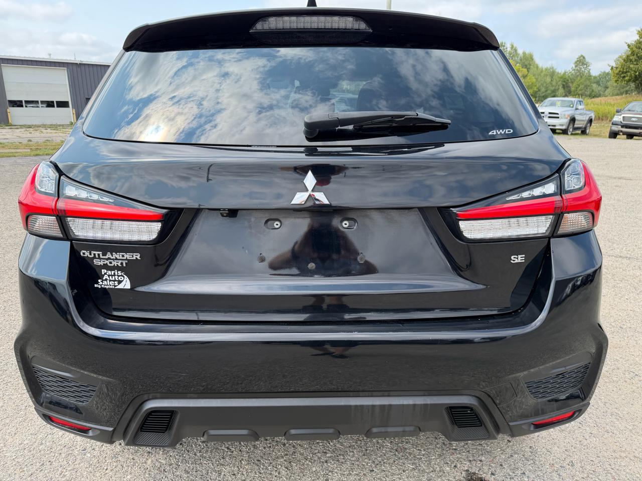 Mitsubishi Outlander Sport 2.0 ES 4WD 2024