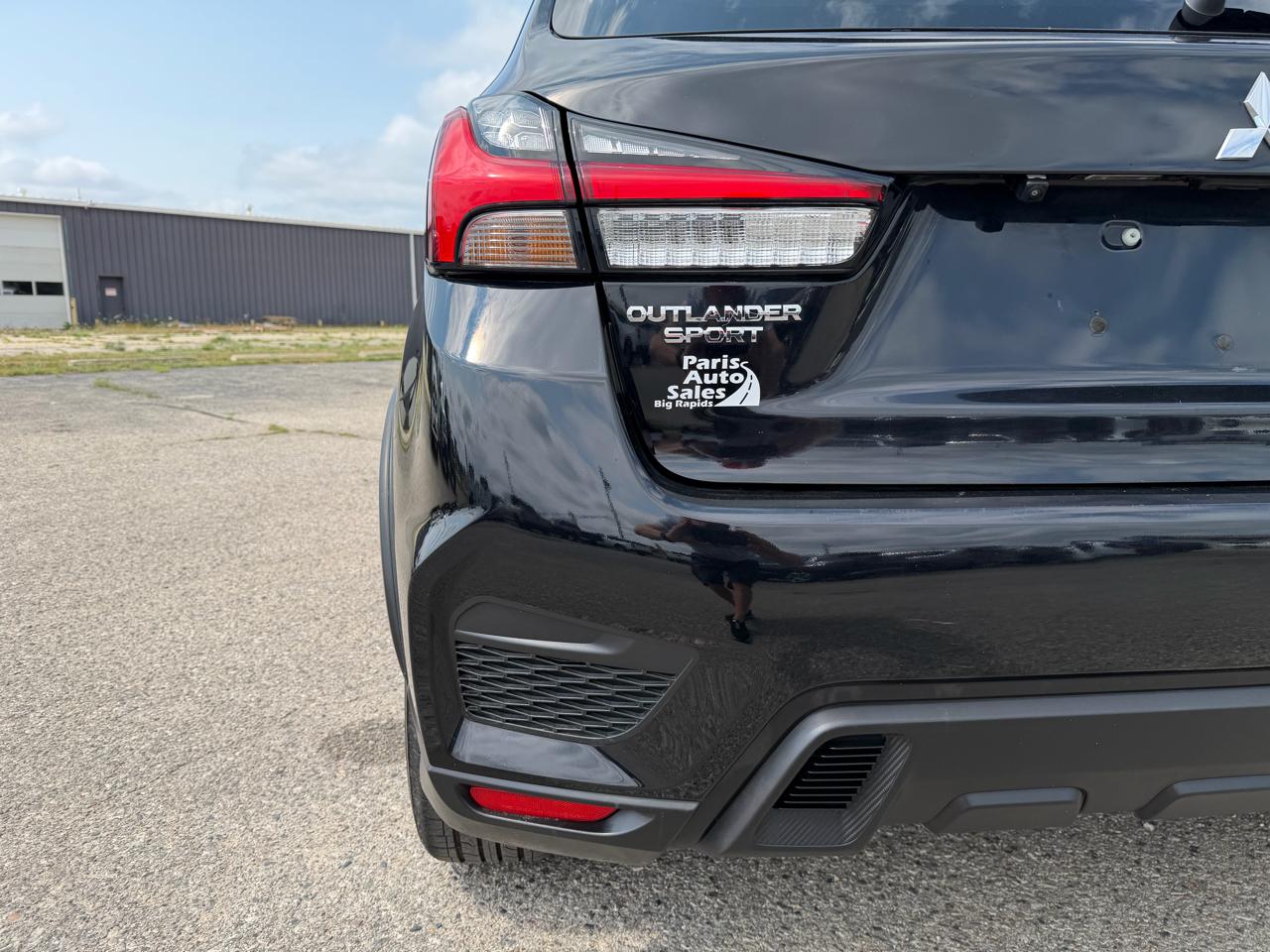 Mitsubishi Outlander Sport 2.0 ES 4WD 2024