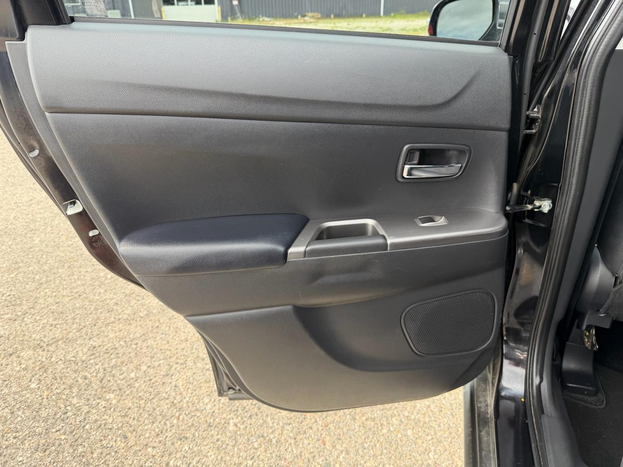 Mitsubishi Outlander Sport 2.0 ES 4WD 2024