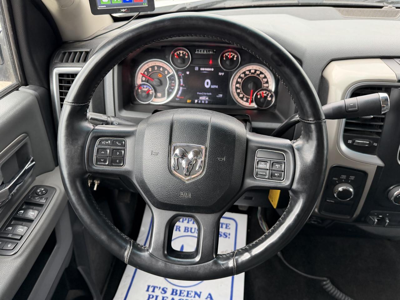 RAM 2500 SLT Crew Cab SWB 4WD 2015