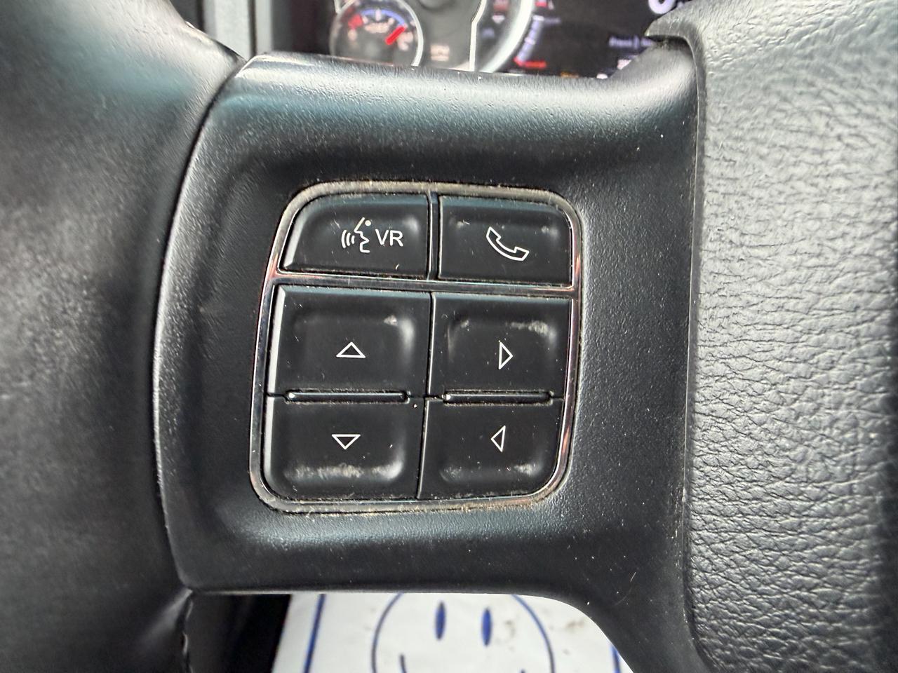 RAM 2500 SLT Crew Cab SWB 4WD 2015