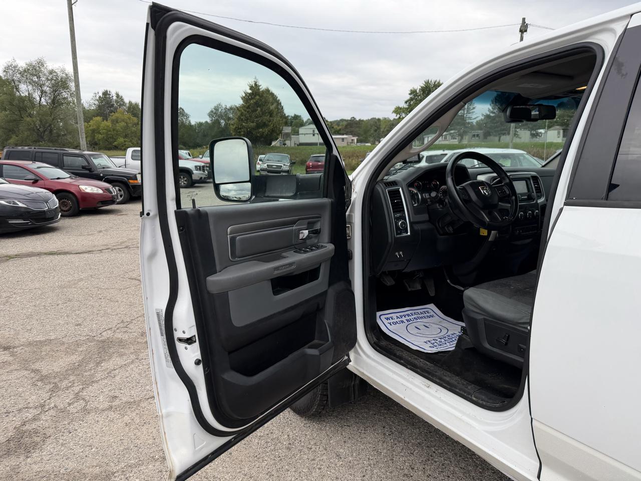 RAM 2500 SLT Crew Cab SWB 4WD 2015