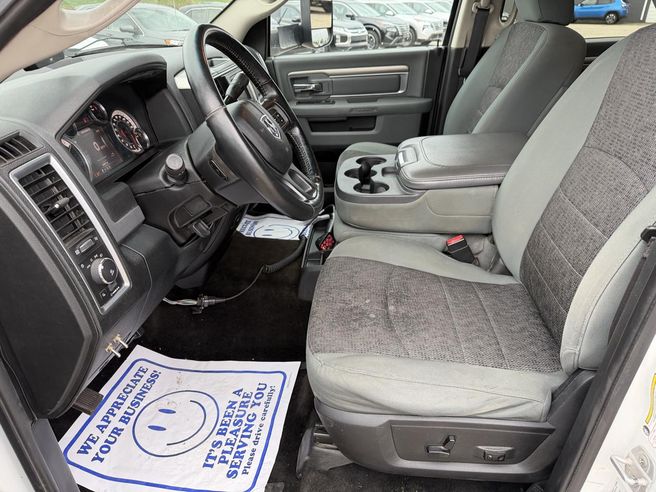 RAM 2500 SLT Crew Cab SWB 4WD 2015