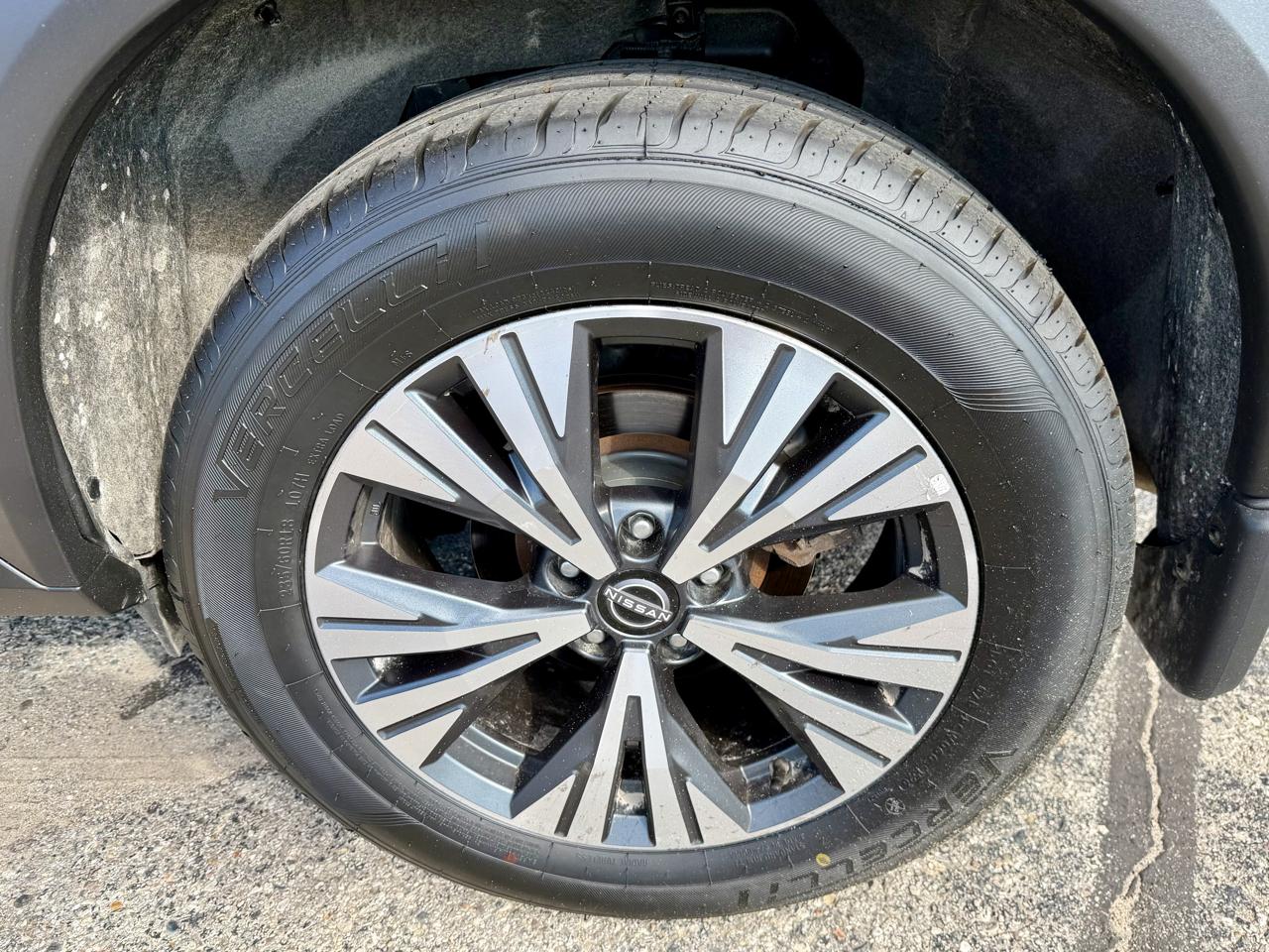 Nissan Rogue SV AWD 2023