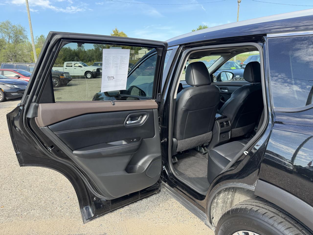 Nissan Rogue SV AWD 2023
