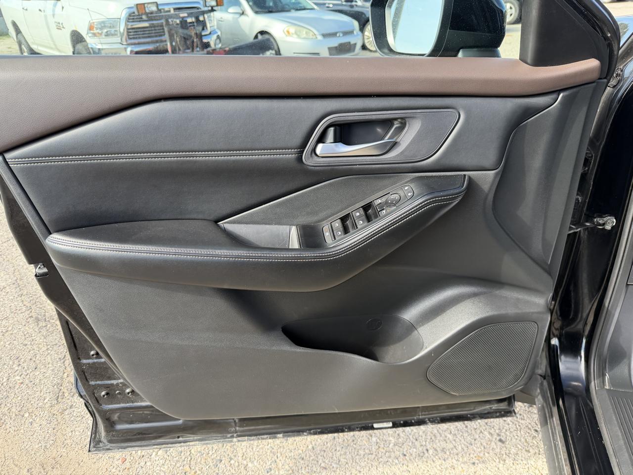 Nissan Rogue SV AWD 2023