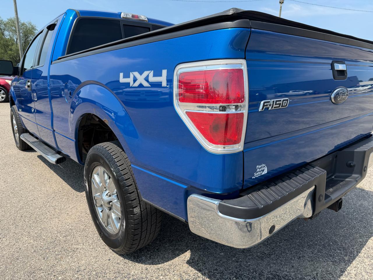 Ford F-150 XL SuperCab 8-ft. Bed 4WD 2012
