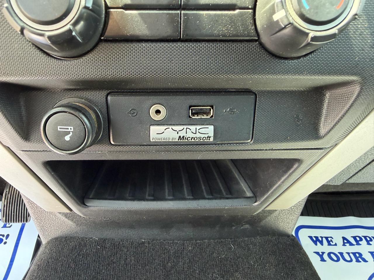 Ford F-150 XL SuperCab 8-ft. Bed 4WD 2012