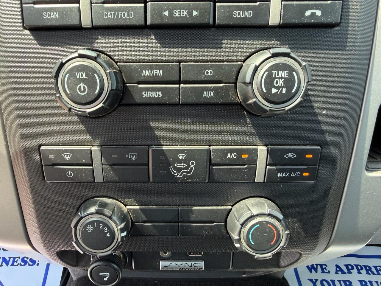 Ford F-150 XL SuperCab 8-ft. Bed 4WD 2012
