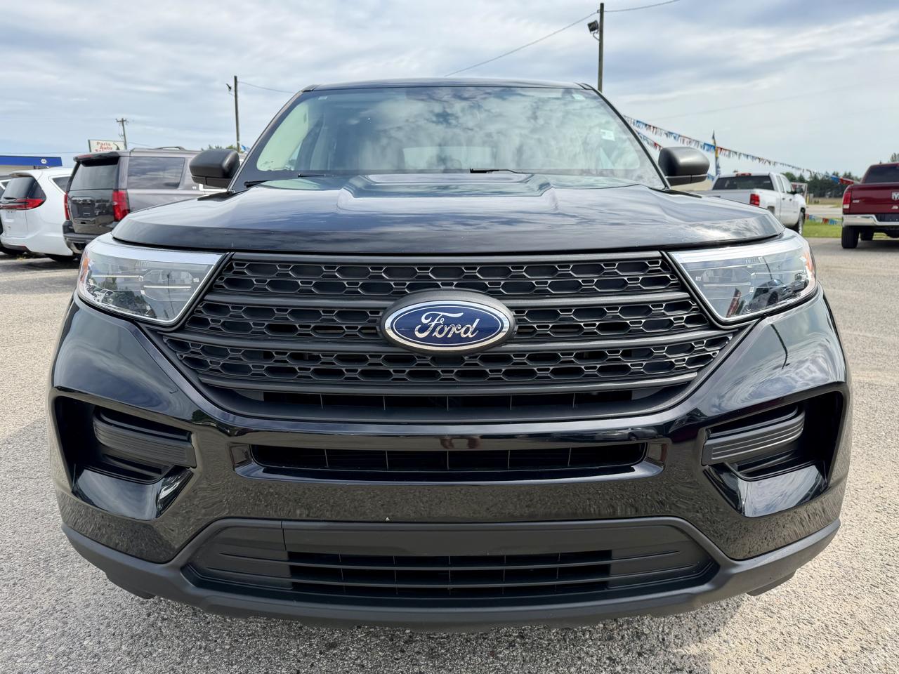 Ford Explorer Base AWD 2023