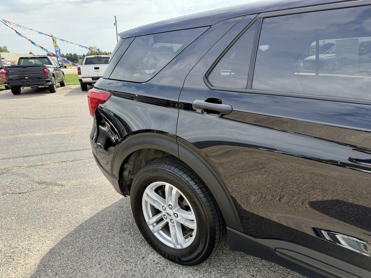 Ford Explorer Base AWD 2023