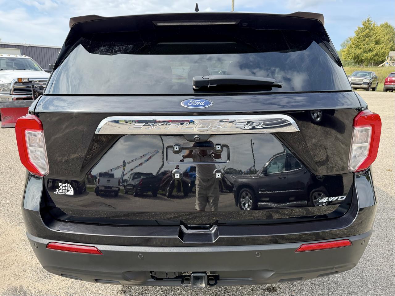 Ford Explorer Base AWD 2023