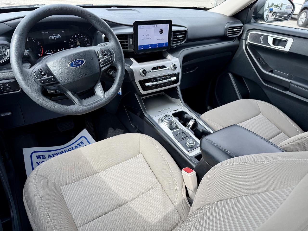 Ford Explorer Base AWD 2023