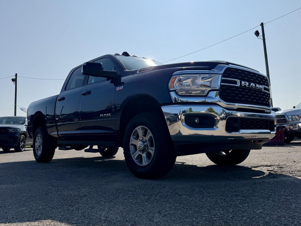 RAM 2500 Tradesman Crew Cab SWB 4WD 2022
