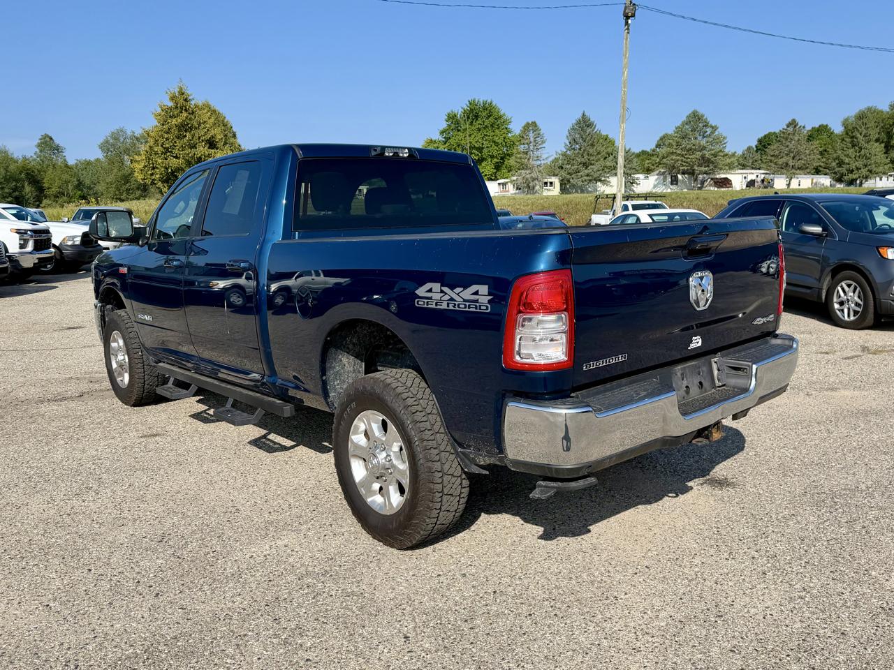 RAM 2500 Tradesman Crew Cab SWB 4WD 2022