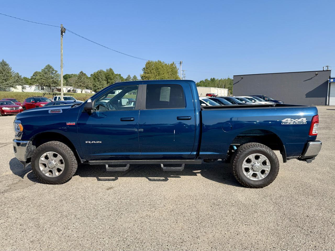 RAM 2500 Tradesman Crew Cab SWB 4WD 2022